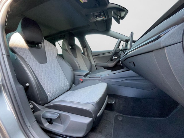 Skoda Octavia 2.0 TDI Combi Sportline iV