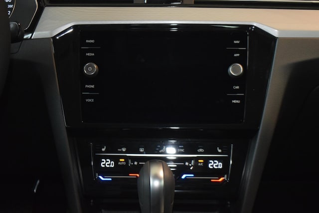 Volkswagen Passat Business Variant