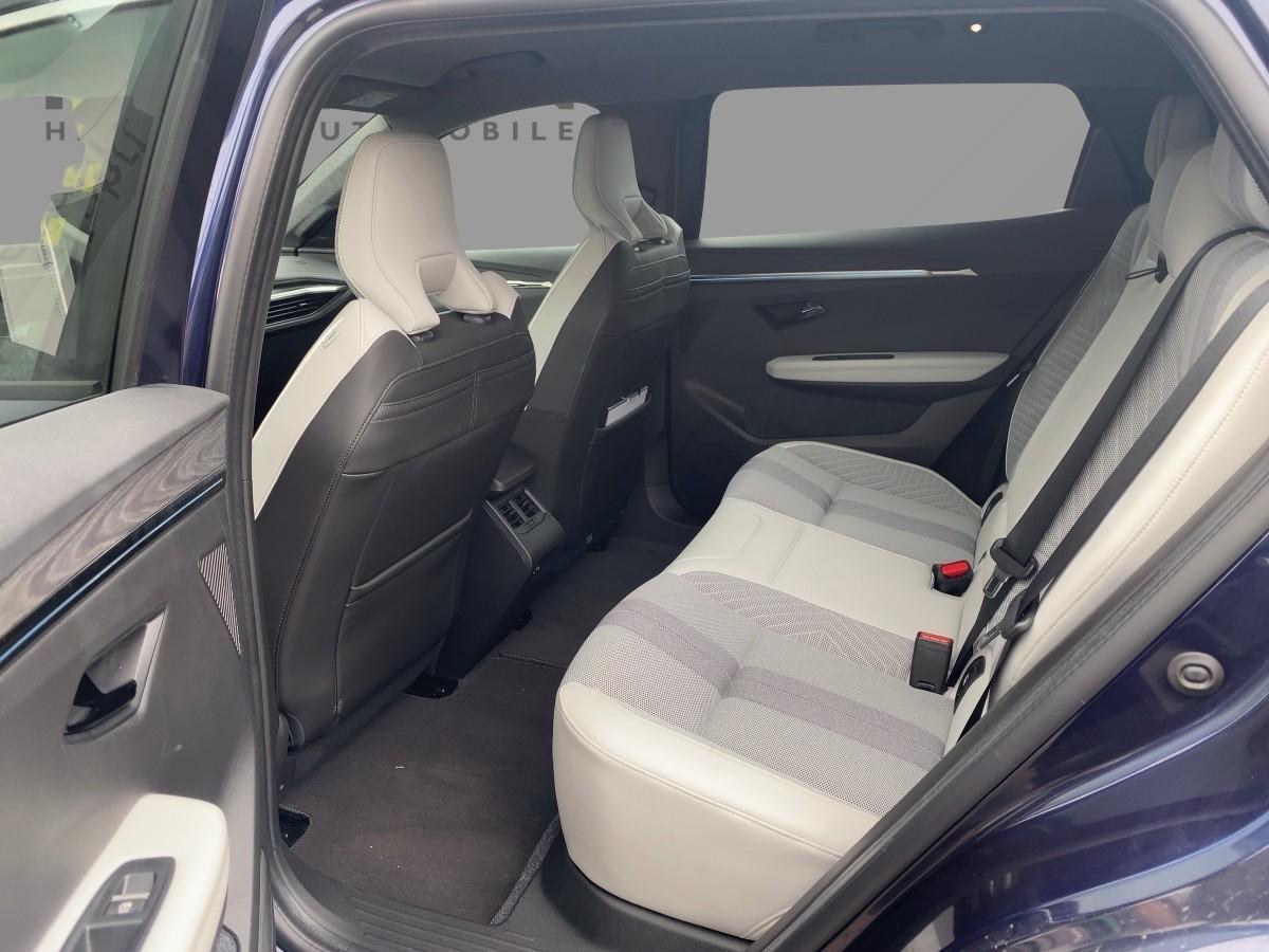 Renault Scenic E-Tech Iconic