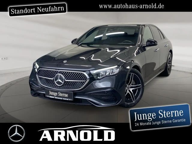 Mercedes-Benz E 220 AMG Line E 220 d Sedan