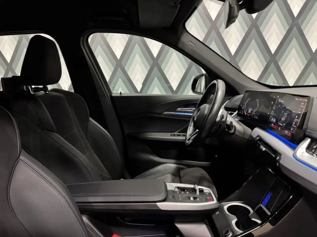 BMW X1 xDrive23d (U11) // M-PAKET // AHK // 1. BESITZ //