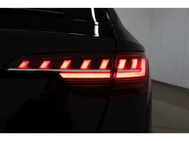 Audi S4 Avant Quattro