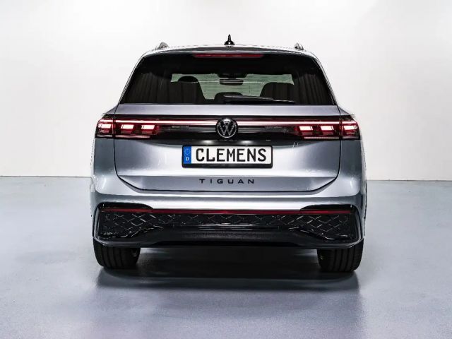 Volkswagen Tiguan R-Line Style