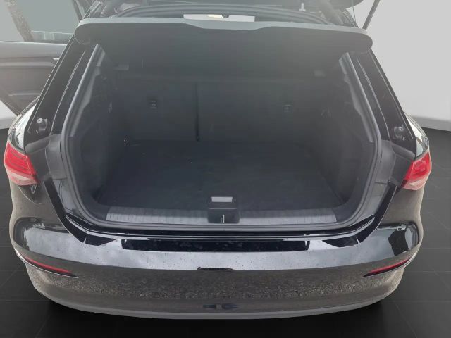 Audi A3 30 TDI Sedan