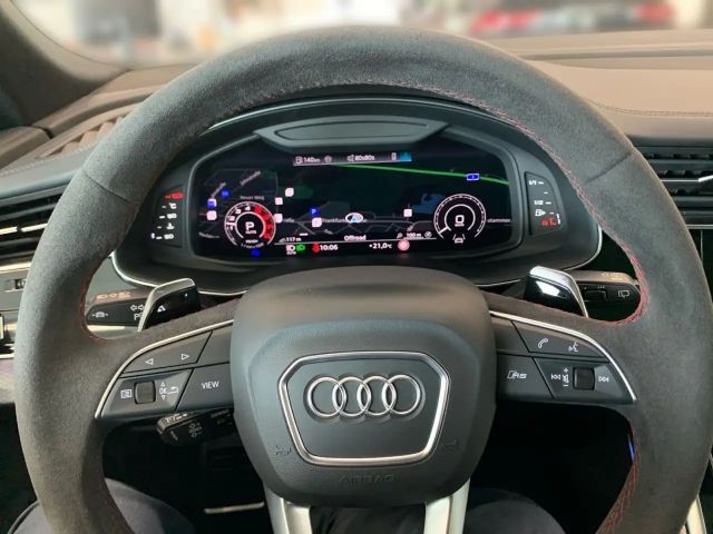 Audi RS Q8 Performance Quattro