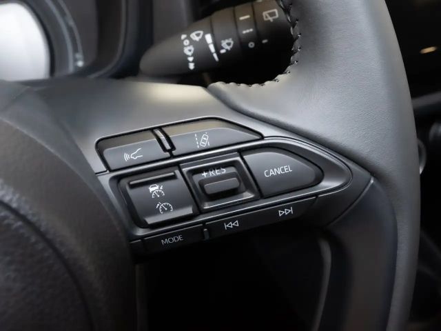 Toyota Aygo X 1.0 VVT-i Hatchback Play