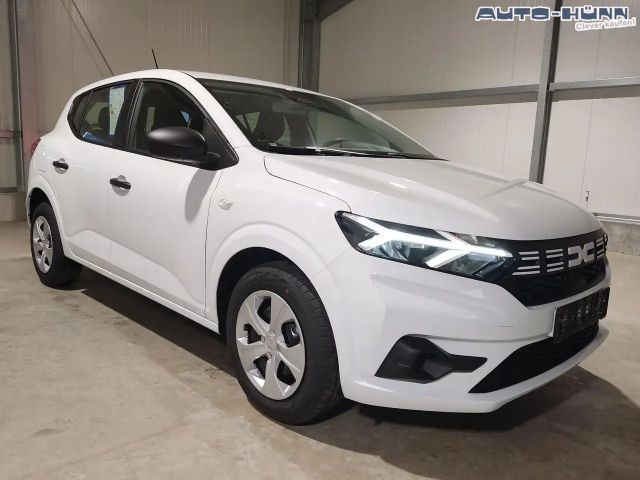 Dacia Sandero Essential TCe 90