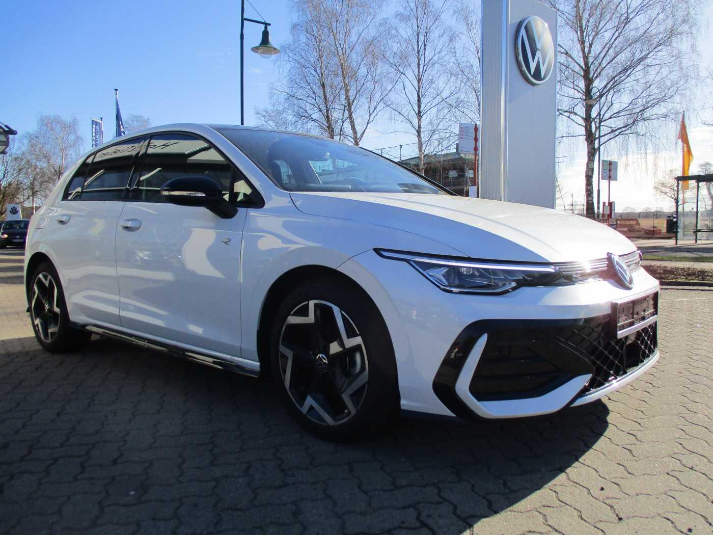 Volkswagen Golf 1.5 TSI Golf VIII R-Line