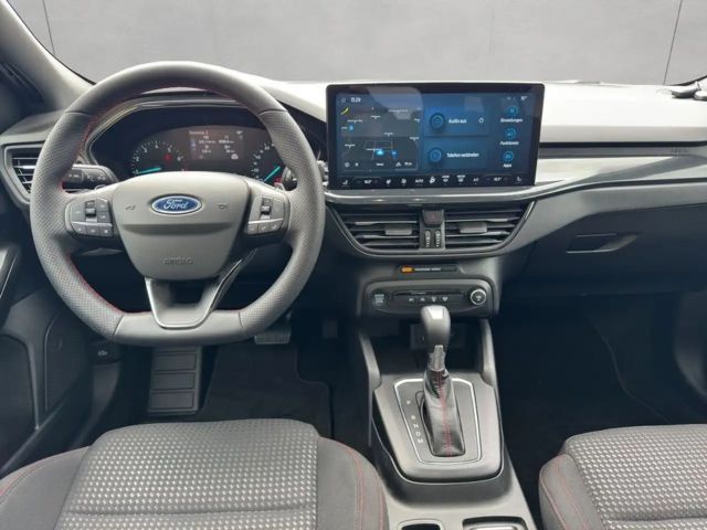 Ford Focus EcoBoost ST Line Wagon