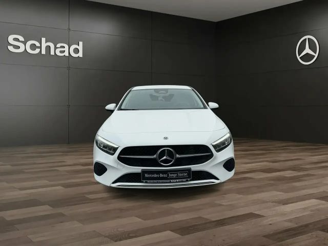 Mercedes-Benz A 180 A180 PROGRES+MBUX+LED+KAMERA+ASSIST+CARPLAY+SHZ+