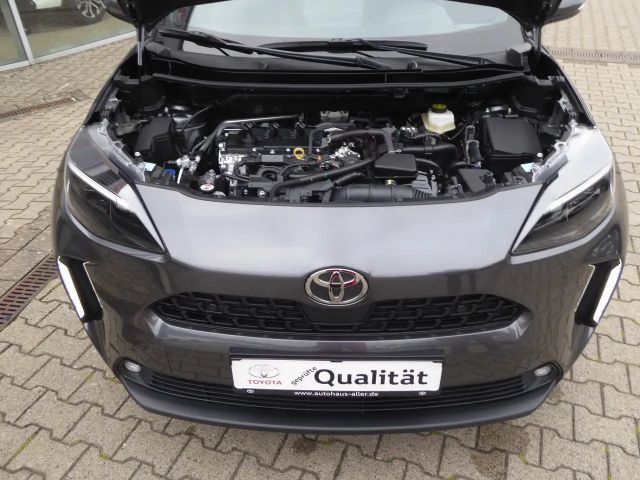 Toyota Yaris Cross 1.5H Teamplayer+Winter+Safety-Paket