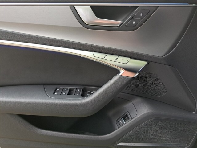 Audi S6 Avant Quattro