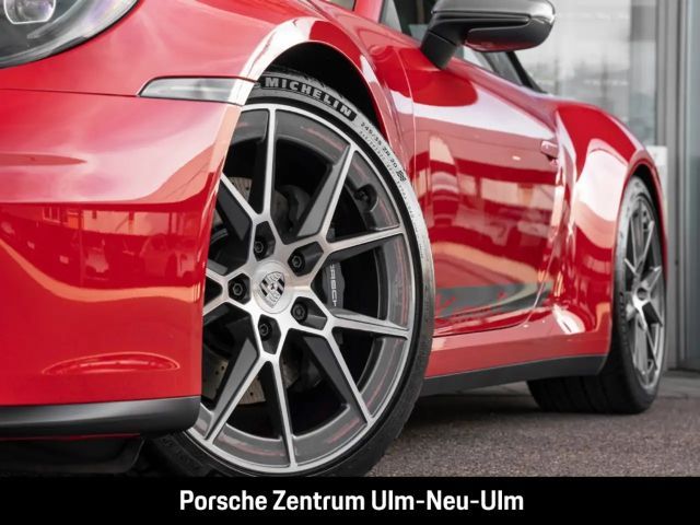 Porsche 992 Cabrio Carrera Turbo