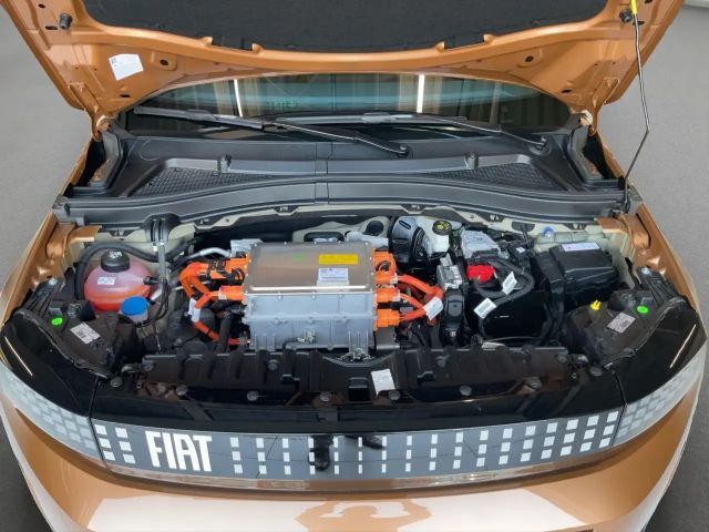 Fiat Grande Panda E La Prima