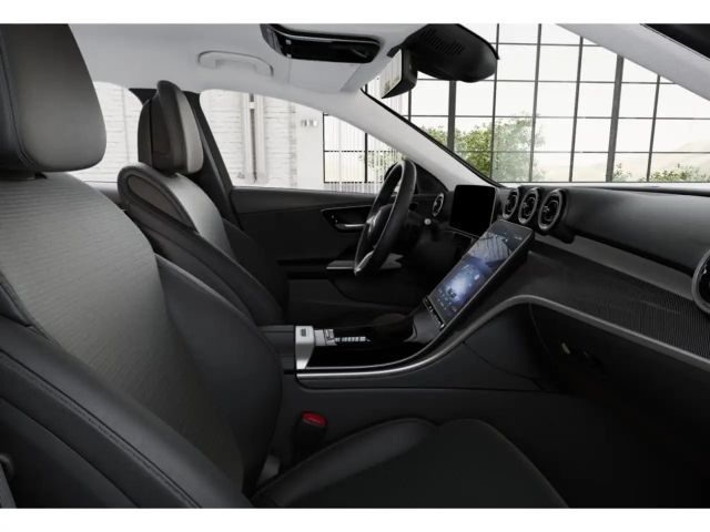 Mercedes-Benz C 180 AVANTGARDE Sedan