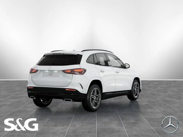 Mercedes-Benz GLA 200 AMG Line