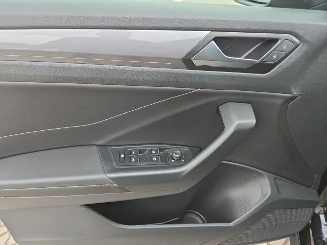 Volkswagen T-Roc 1.5 TSI DSG Style