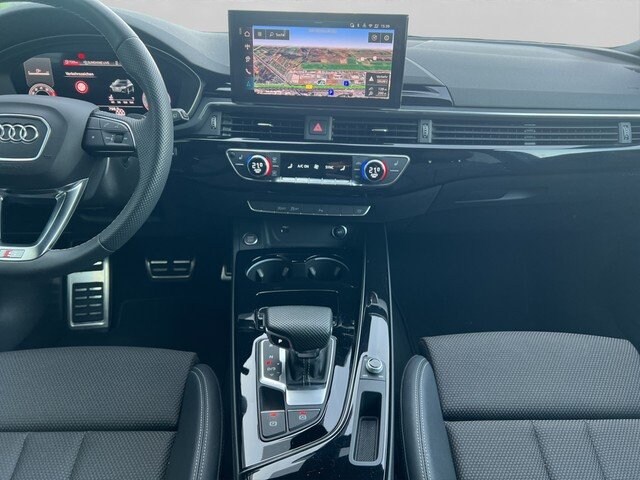 Audi A4 35 TFSI Avant S-Line S-Tronic