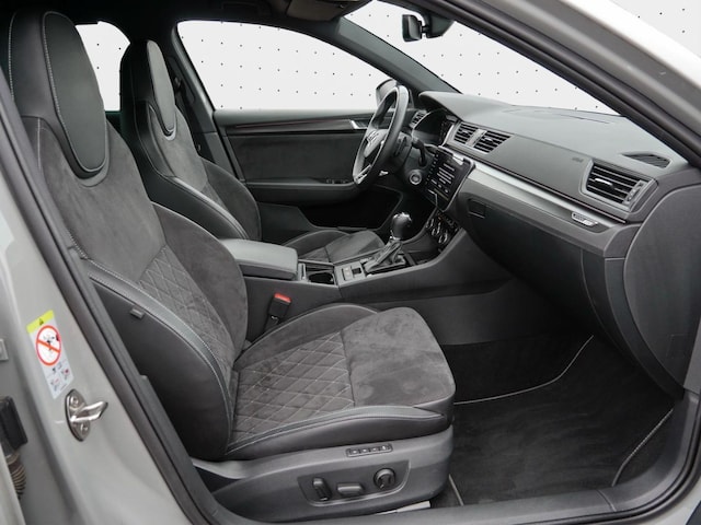 Skoda Superb 2.0 TDI Combi Sportline