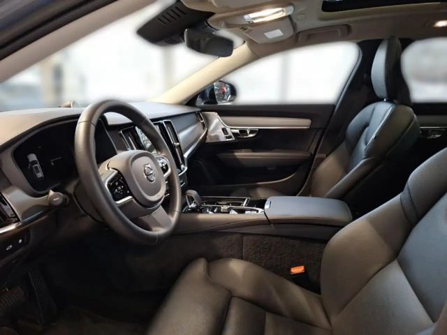 Volvo V90 AWD Dark T8 Ultimate