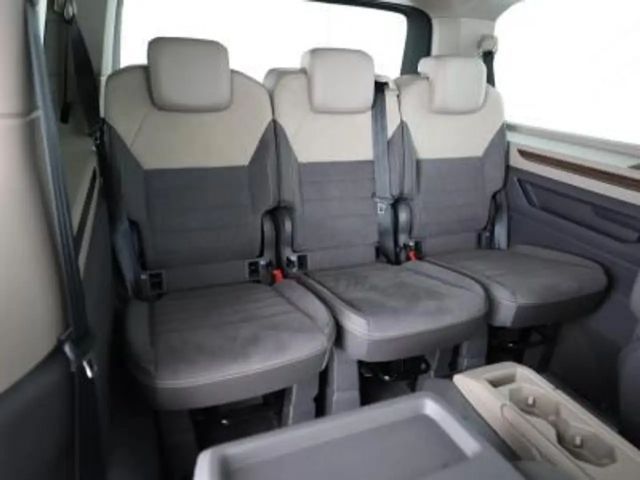 Volkswagen Multivan DSG Lang Style T7