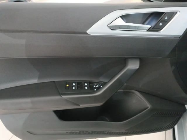 Volkswagen Taigo 1.0 TSI DSG