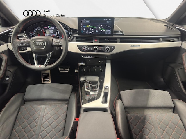 Audi A4 40 TFSI Avant Quattro S-Line S-Tronic