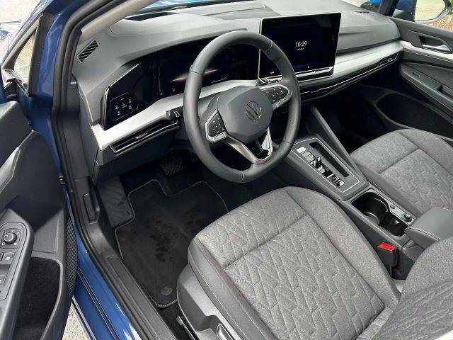 Volkswagen Golf 1.5 eTSI DSG Life