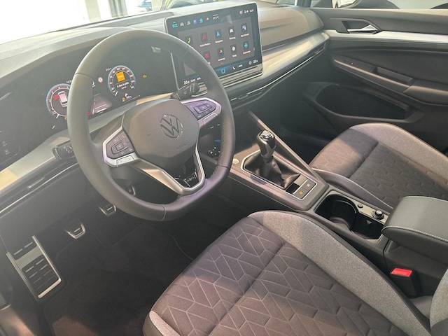 Volkswagen Golf 1.5 TSI Golf VIII