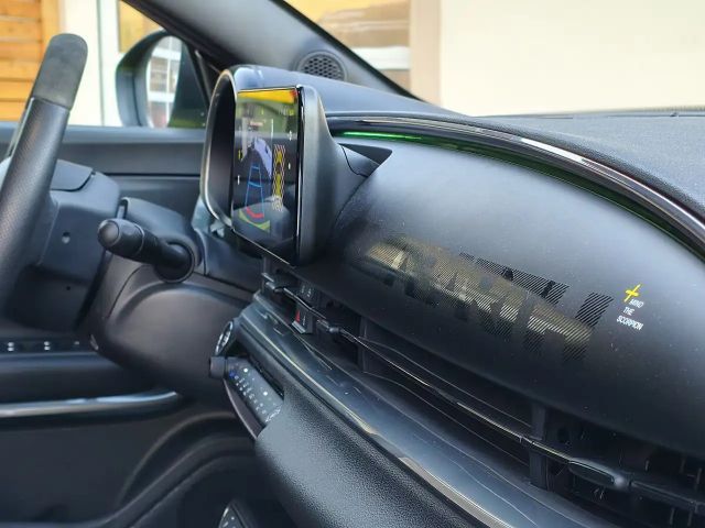 Abarth 600e Scorpionissima