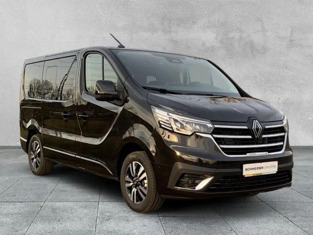 Renault Trafic Blue EDC Spaceclass