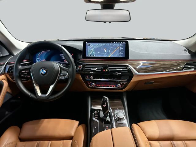 BMW 540 540d Sedan xDrive