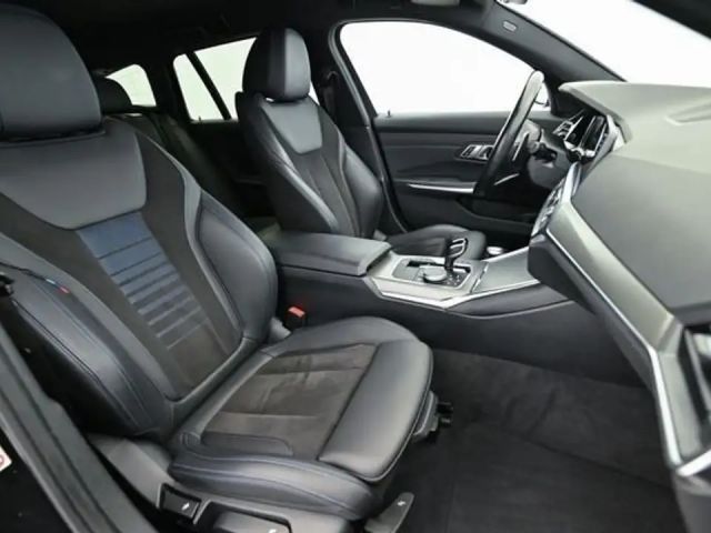 BMW 320 320e M-Sport Touring