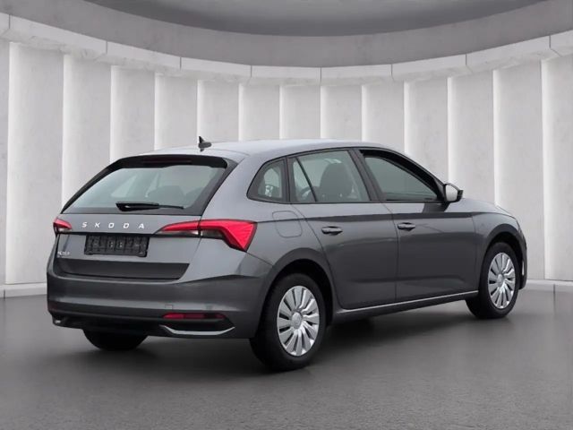 Skoda Scala Essence TSI*DSG LED SHZ Tempo digCockp PDC