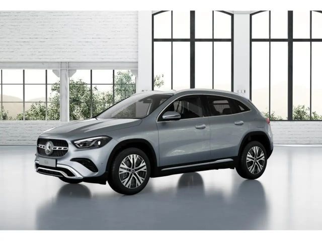 Mercedes-Benz GLA 200 Progressive