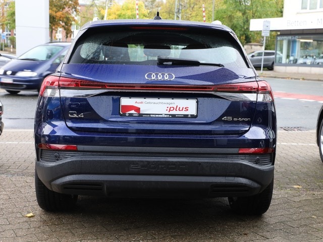 Audi Q4 e-tron SUV 45 e-tron Audi Q4 e-tron