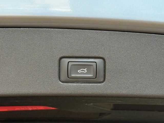 Audi Q4 e-tron 45*ACC*Sonos*R.cam*SHZ*CarPlay*Temomat