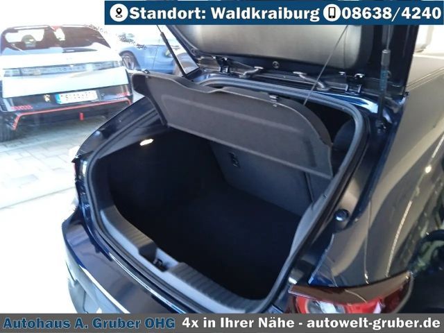 Mazda 3 Exclusive-line SkyActiv e-Skyactiv