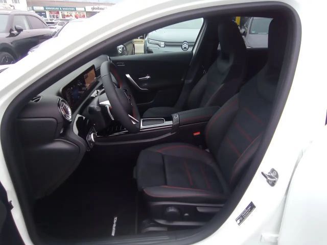 Mercedes-Benz A 180 AMG Line Hatchback