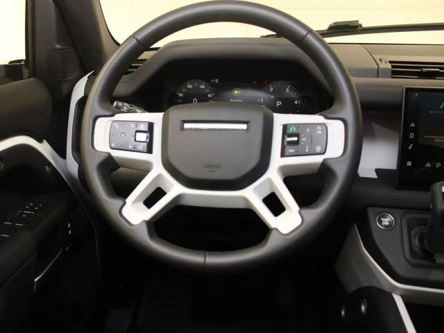 Land Rover Defender 110 D300 Dynamic SE