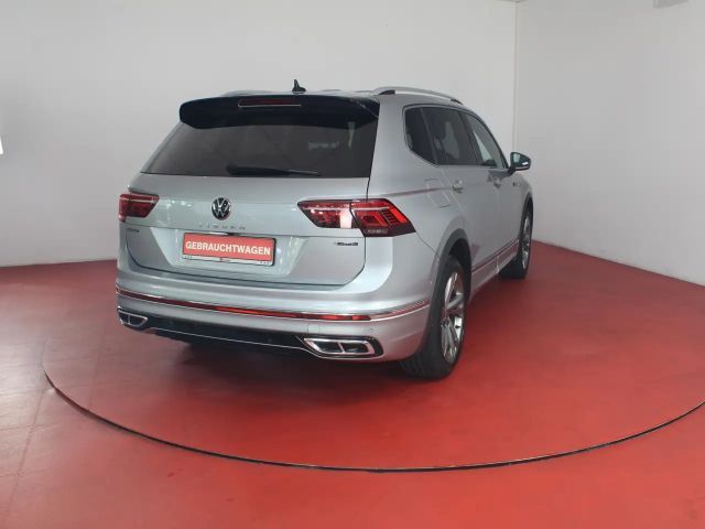 Volkswagen Tiguan 2.0 TDI Allspace DSG R-Line