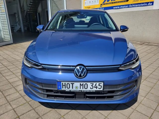 Volkswagen Golf DSG Life