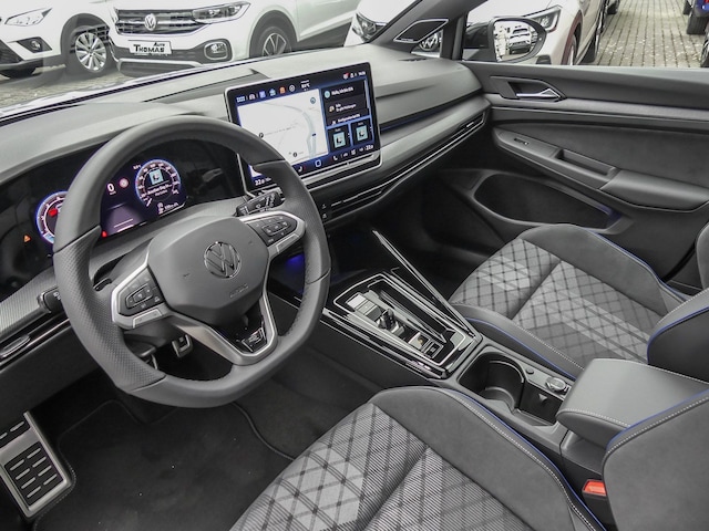 Volkswagen Golf 1.5 eTSI R-Line Variant