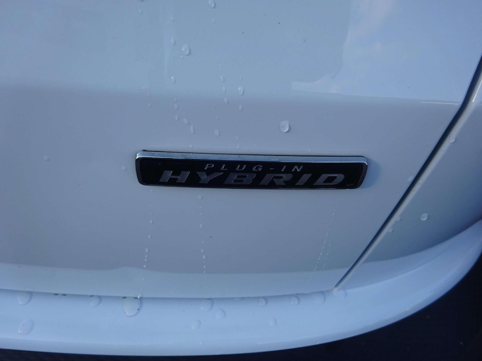 Ford Kuga Hybrid Plug in Hybrid Titanium X