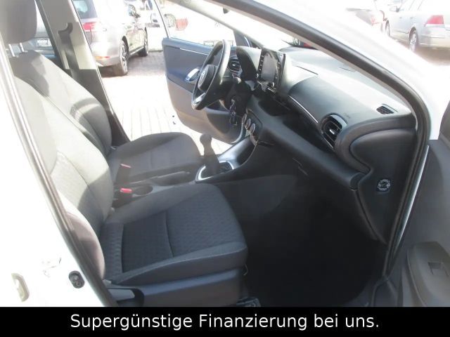 Toyota Yaris Comfort Hatchback