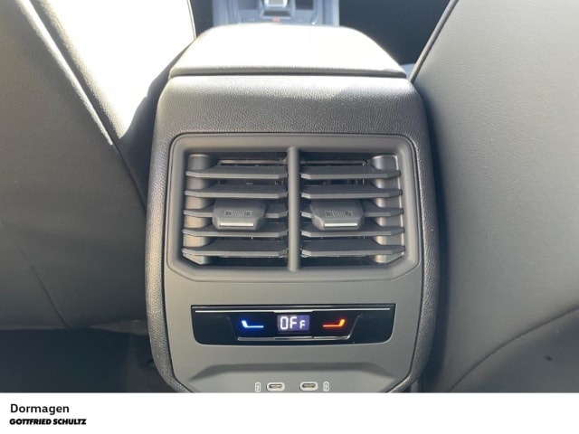 Seat Leon 1.5 eTSI DSG Sportstourer