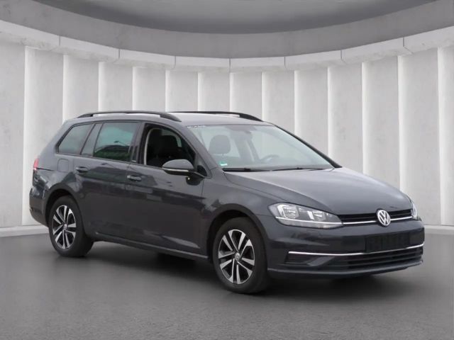 Volkswagen Golf 1.0 TSI Golf VII Variant