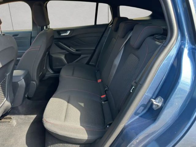 Ford Focus EcoBoost ST Line Wagon