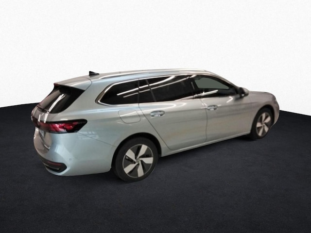 Volkswagen Passat 1.5 eTSI Business DSG Variant