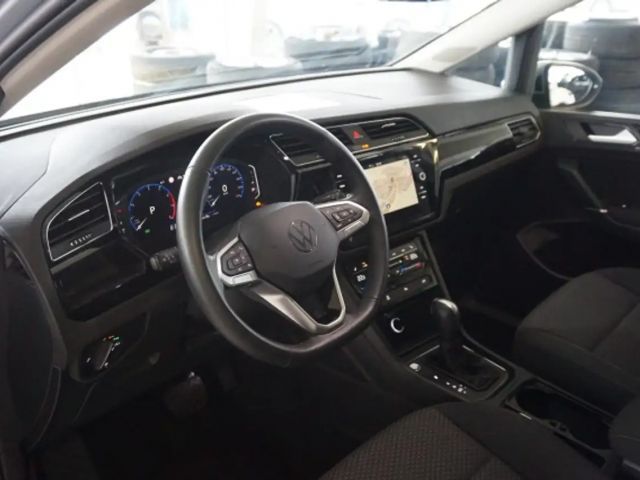 Volkswagen Touran DSG R-Line